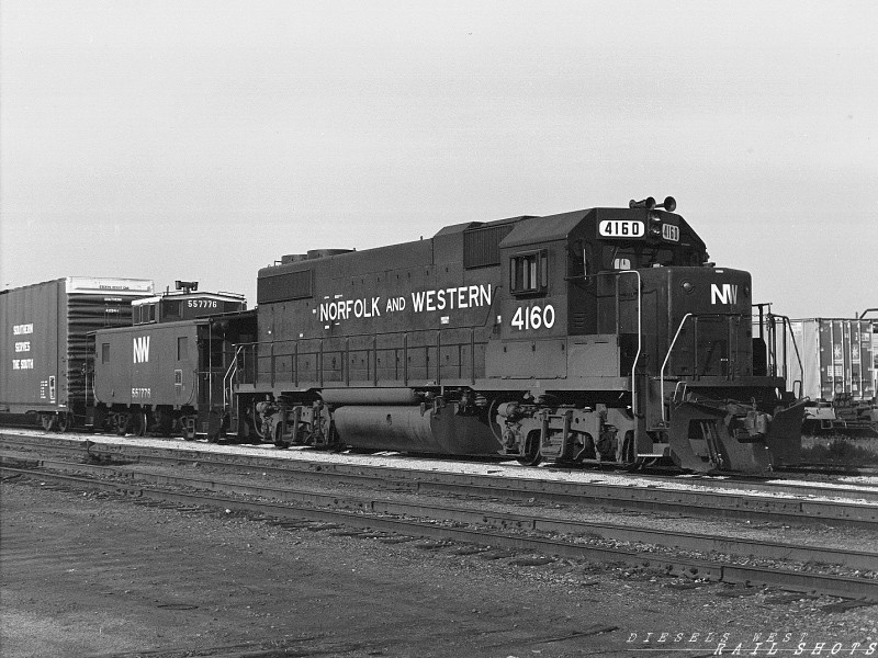 N&W GP38-2 #4160 at Buffalo Junction Yard
A GP38-2 lacking a high hood was a bit of a rarity on the N&W.  #4160 was caught at rest within the cramped confines of Buffalo Junction Yard, near Elk St.
Photo Copyright 2008 Tim Baldwin
Keywords: n&w;buffalo;gp38-2