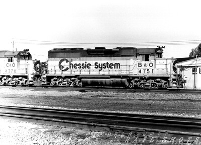 B&O (Chessie) GP40-2 #4151 Bison Runner
B&O (Chessie) GP40-2 #4151 waits on the Bison Runner near D&H's SK yard in Buffalo NY with a Sea-Land intermodal train.
Photo Copyright 2008 Tim Baldwin
Keywords: b&o;chessie;gp40-2;bison runner;d&h;buffalo