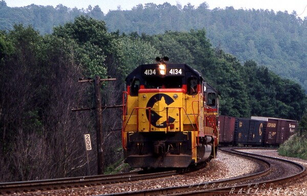 B&O GP40-2 #4134 Mance PA
Eastbound B&O GP40-2 #4134 twists its way through rural Mance PA with a merchandise freight.
Photo Copyright 2008 Tim Baldwin
Keywords: gp40-2;mance;pa;b&o;merchandise