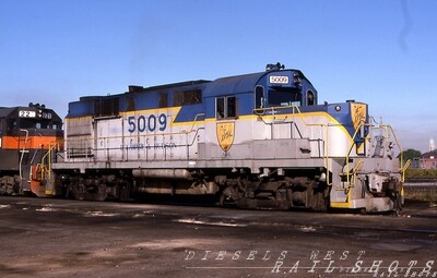 D&amp;H Alco RS11 #5009', 'D&H Alco RS11 #5009 at SK Yard, Buffalo NY
D&amp;H Alco RS11 #5009', 'D&H Alco RS11 #5009 at SK Yard, Buffalo NY
Photo Copyright 2008 Tim Baldwin
Keywords: alco;DH;rs11;sk yard;buffalo