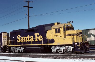 ATSF EMD GP38U #2312
ATSF EMD GP38U #2312 (rebuilt from ATSF GP38 #3512) photographed on 11 January 1991 location unknown by Bruce Black, scanned from an original Kodachrome slide now in my personal collection
Keywords: atsf;gp38u;3512