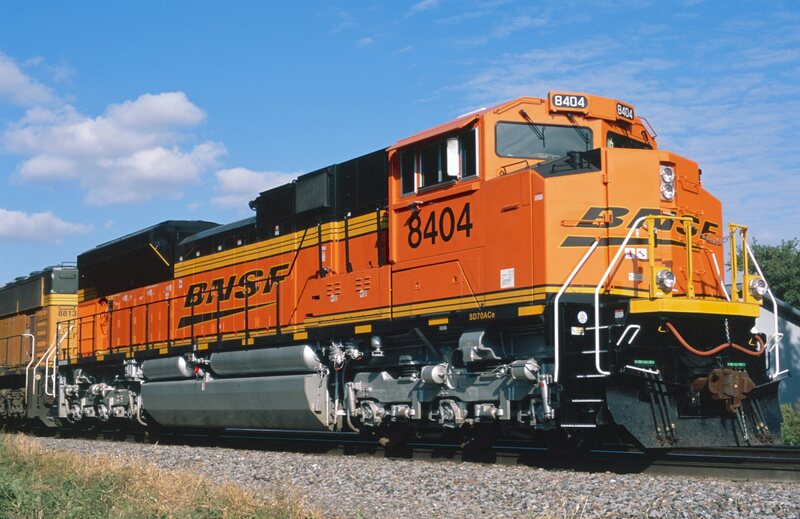 BNSF EMD SD70ACe #8404
BNSF EMD SD70ACe #8404 Photographed by Joe Ferguson on 17th September 2014 at Wataga, Illinois, scanned from an original colour slide now part of my personal collection.
Keywords: sd70ace;bnsf;ferguson;wataga;il;illinois