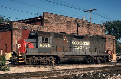 SP EMD GP35 #6576
SP EMD GP35 #6576 photographed at St.Albans, Vermont on 27th August 1995 by Richard Louderback, scanned from an original Kodachrome Slide now in my personal collection
Keywords: sp;gp35;st. albans