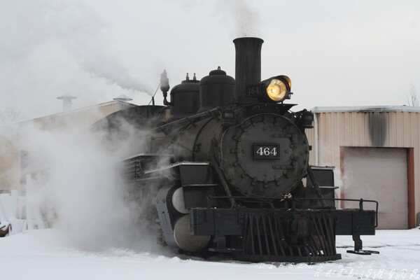 The DRGW 464(K-27 class "Mikado")
I sometimes work as a fireman on the Huckleberry RR, here in Michigan...and here is a shot a few winters ago, getting ready for the seasons Christmas Train.  What a great place to visit!
Keywords: drgw;464;huckleberry;michigan;mi;snow;winter;k27;mikado