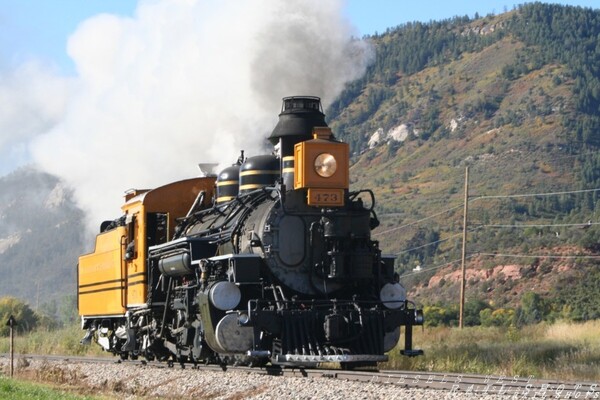 473 The 'Bumble Bee
Taken in 2006, the 473(K28 2-8-2 "Mikado") heads for Hermosa Tank, to act as a helper for one of the trains to Silverton
Keywords: bumble bee;473;hermosa tank;silverton;durango;mikado