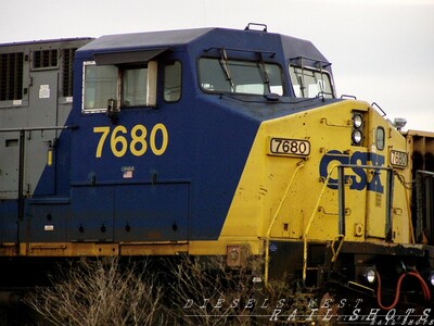 CSX C40-8W #7680
CSX C40-8W #7680
Keywords: csx;c40-8w