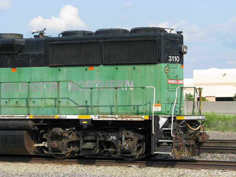 BNSF GP50 3110
Conductor's side 3/4 view of rear showing end and rear truck details.
Keywords: gp50;bn;bnsf;remote control;3110;kansas;lenexa;rear;truck;detail