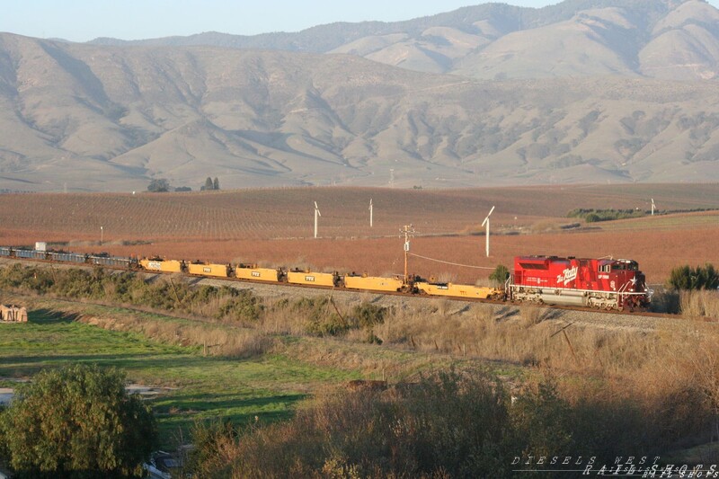 Chasin' the Katy
I've been wanting to get any train at this spot for a number of years now, and getting the 'Commemorative' Katy here is perhaps the best there could be...made me quite a happy camper
Keywords: katy;1988;empty;well;container;california;coast