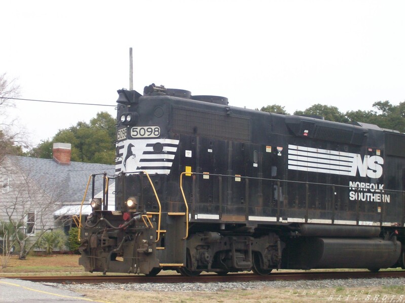 NS GP38-2 #5098 Running 'long hood forward' 
Norfolk Southern Morehead City, NC
NS #5098(GP38-2) - long hood forward 
Norfolk Southern Morehead City NC
Keywords: gp38-2;long hood;high hood;5098;ns;morehead city