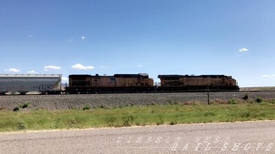 Wyoming
GE led Union Pacific freight in Wyoming
Keywords: wyoming;up;gevo;ac4400cw