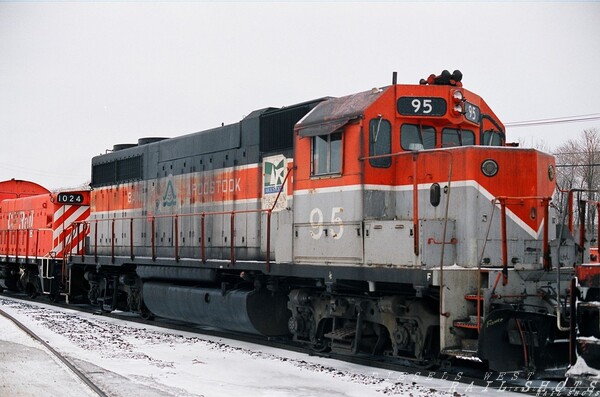 BAR #95
BAR #95(GP38) taken in Montreal, Quebec
Keywords: gp38;bar;bangor;montreal;quebec