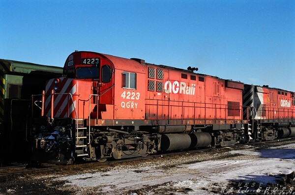 QGRY 4223 ex CP 4223
QGRY 4223 ex CP 4223 - ALCO C424's
Keywords: cp;c424;qgry