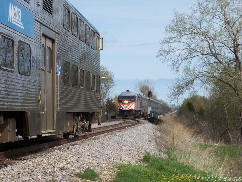 Metra meet up at Grayslake
Just a cabcar and Metra MPI 414 'Metra'
Keywords: metra;grayslake;mpi;414